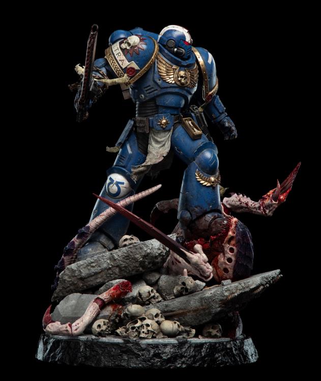 Warhammer 40k Lieutenant Titus (Battleline Edition) 1/6 Scale Statue Pre-Order