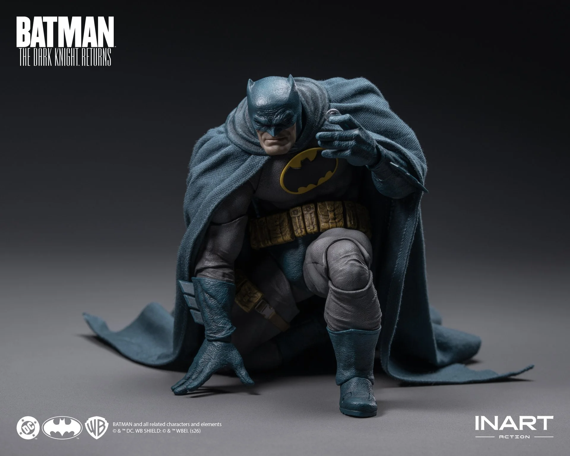 INART-Action-Batman-Blue-Suit-10
