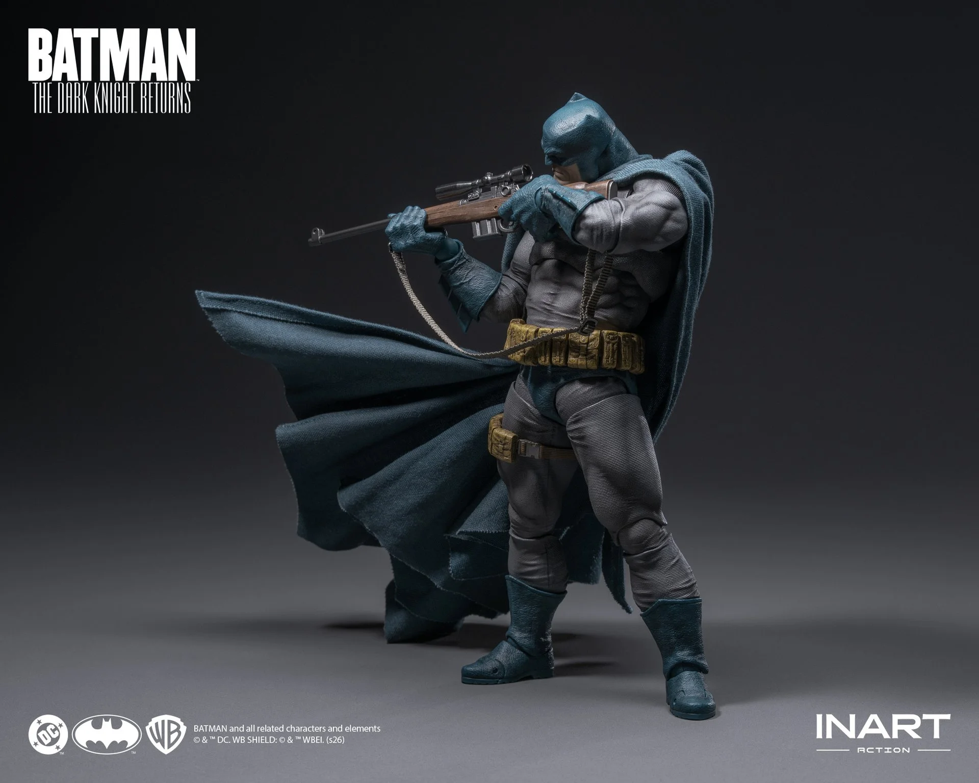 INART-Action-Batman-Blue-Suit-11